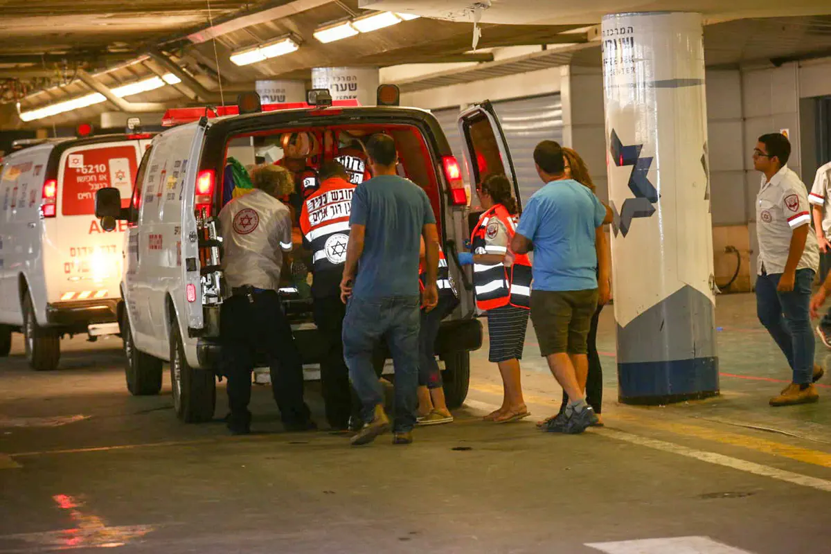 פינוי אחד הפצועים