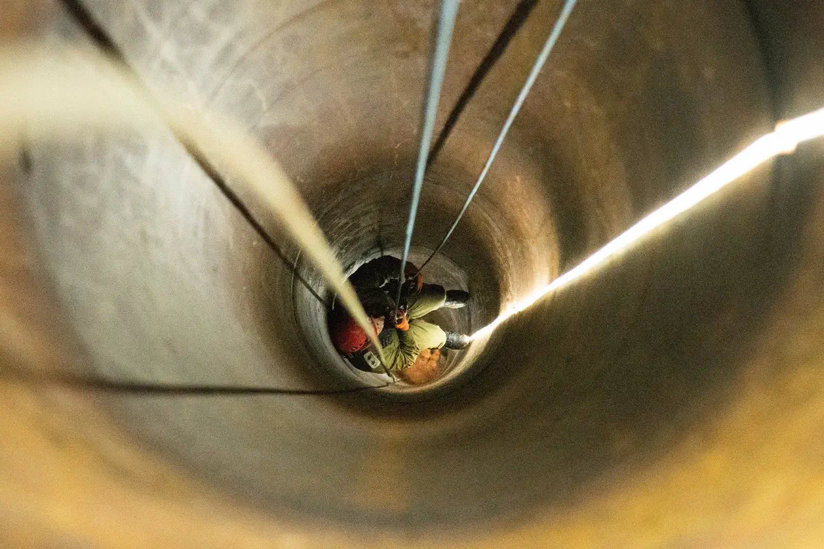 בתוך מנהרת טרור התקפית משטח לבנון לישראל