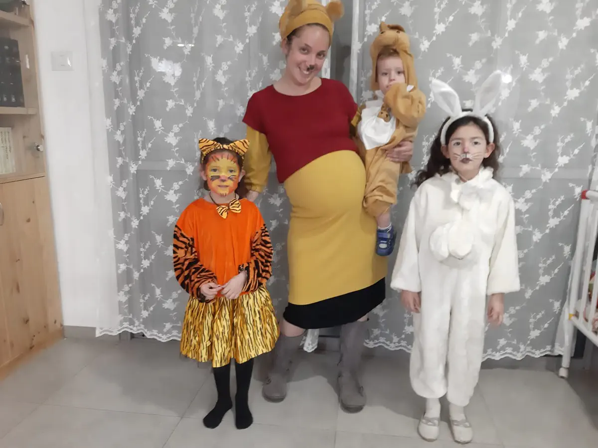 פו הדב וחבריו הארנב טיגר והקנגורו