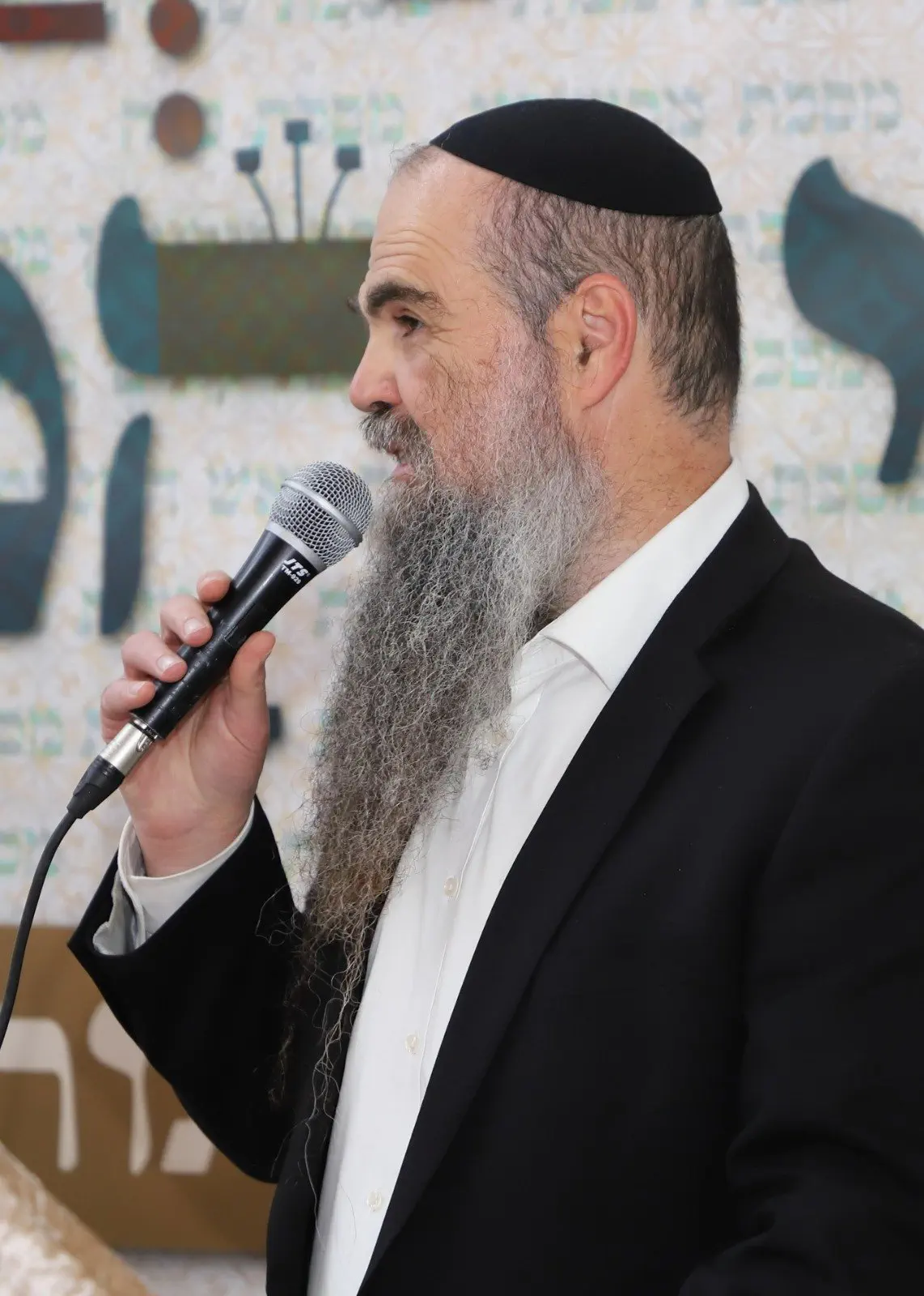 הרב דוד שרים ראש הגרעין התורני חן במדבר ערד