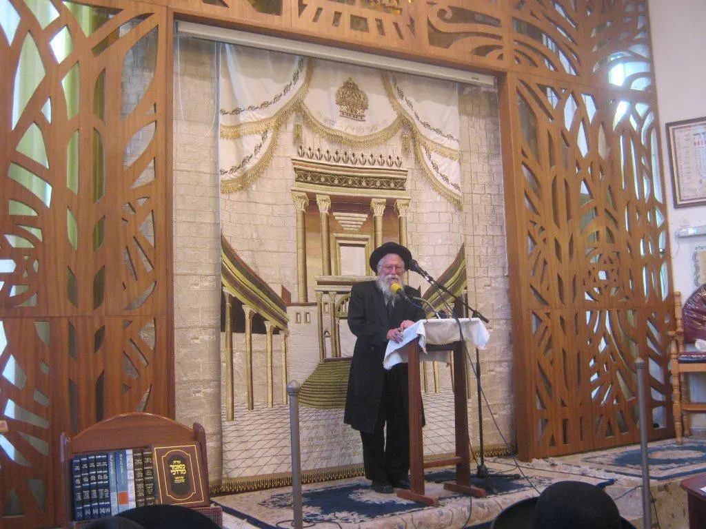 הגאון רבי זלמן נחמיה גולדברג - חבר בית הדין הרבני הגדול