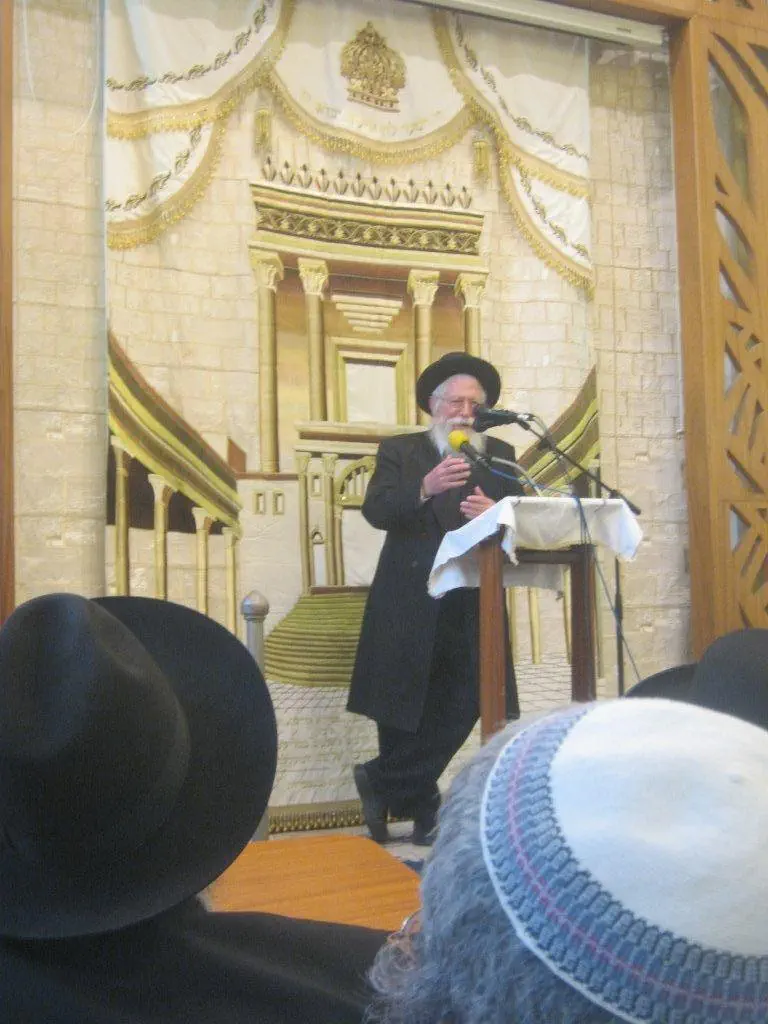 הגאון רבי זלמן נחמיה גולדברג - חבר בית הדין הרבני הגדול