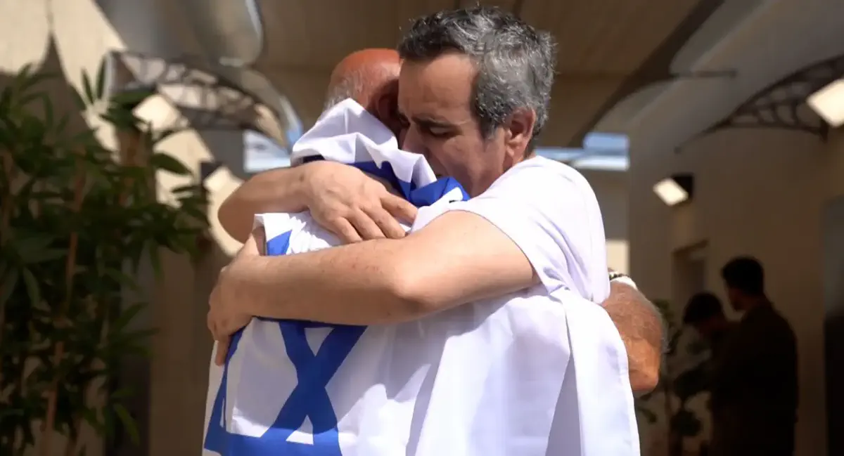 עמרי מירן נפגש עם אביו