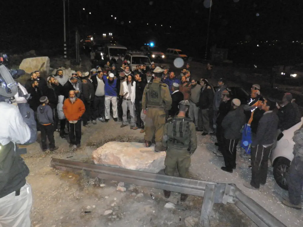 תפילה במקום האסון