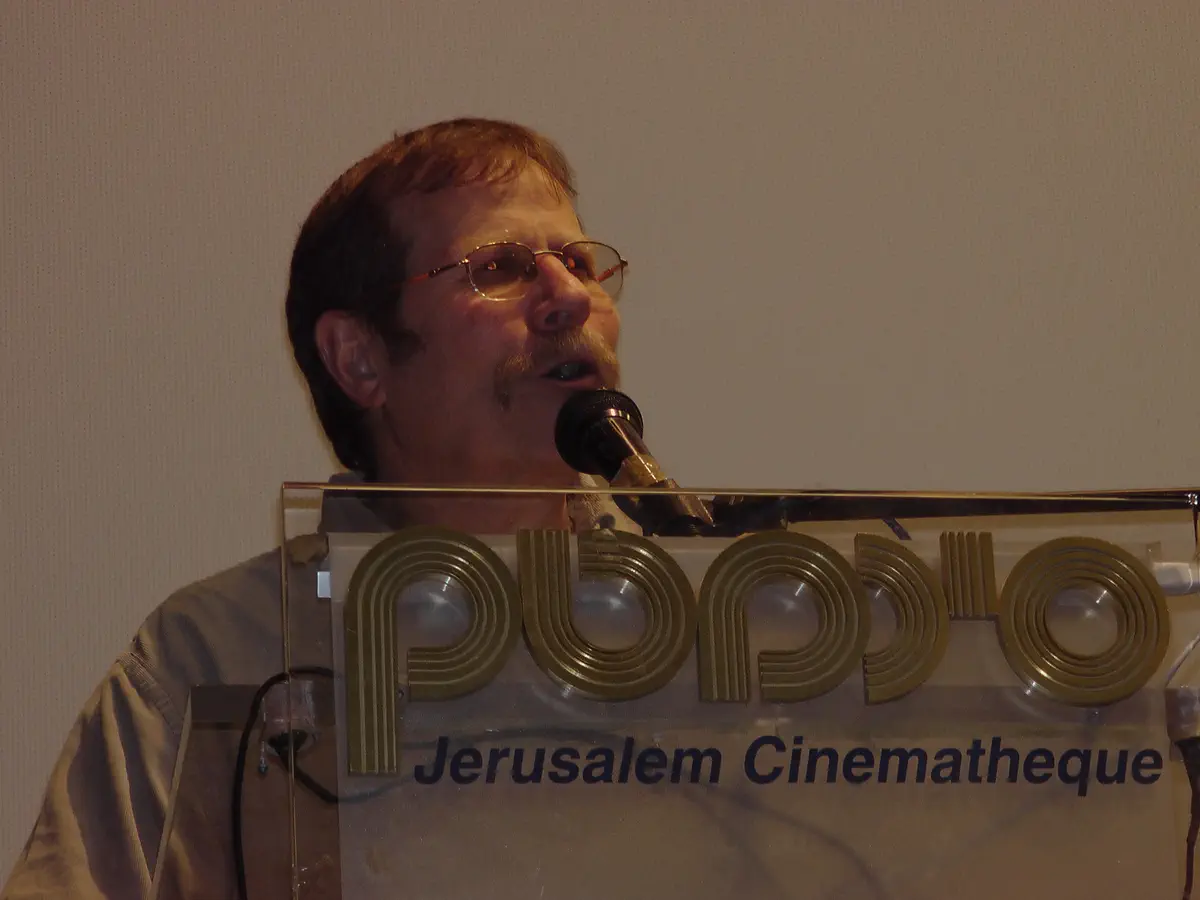 ד"ר אברהם ליפשיץ