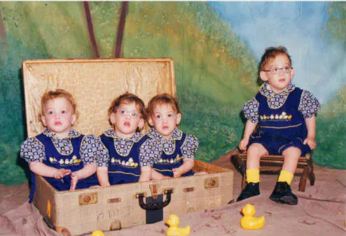 הרביעייה בני שנה