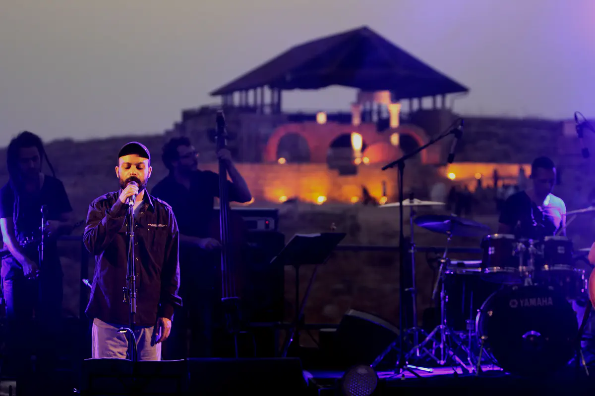 עמיר בניון בסוסיא