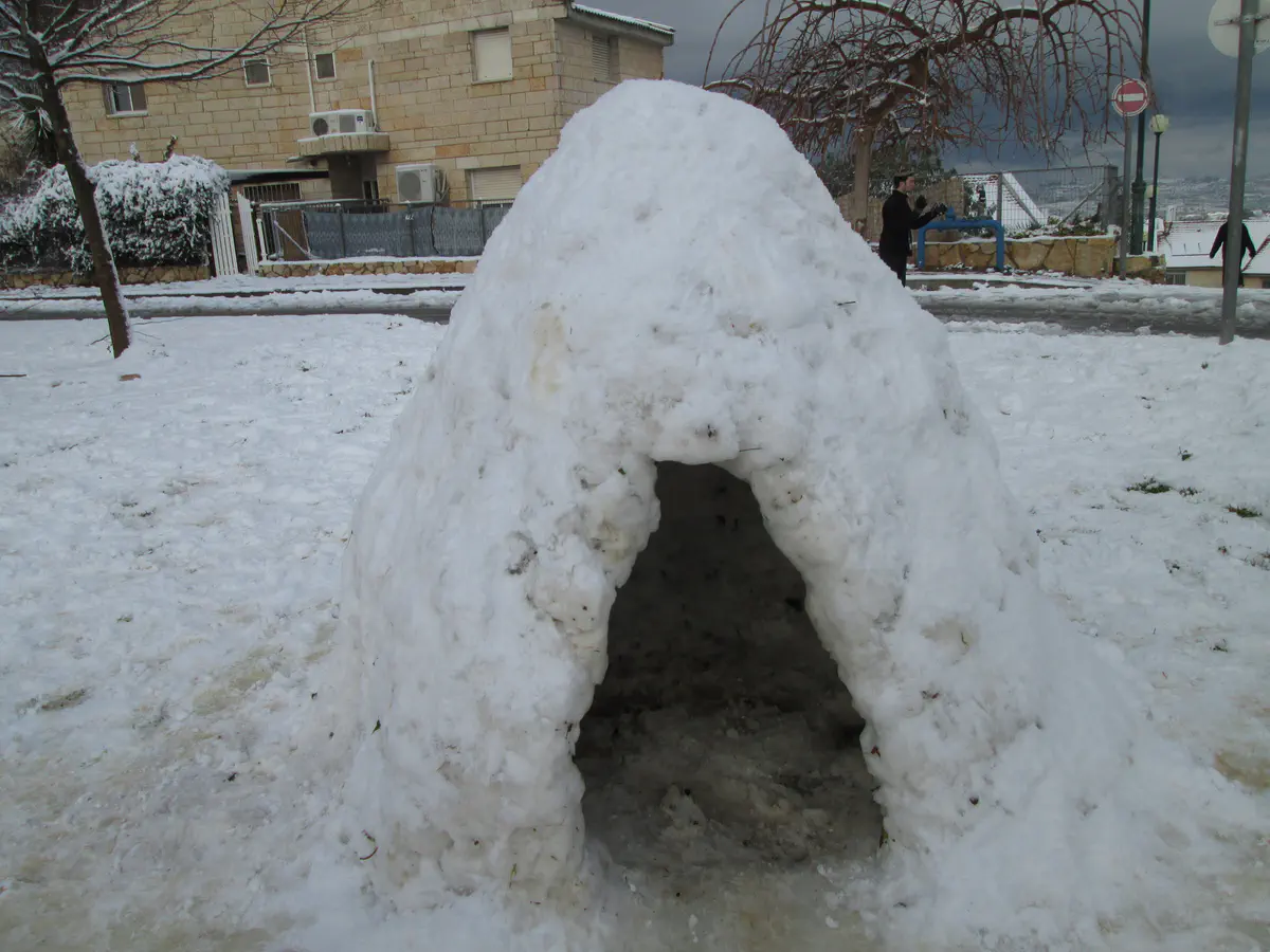 איגלו בבית אל