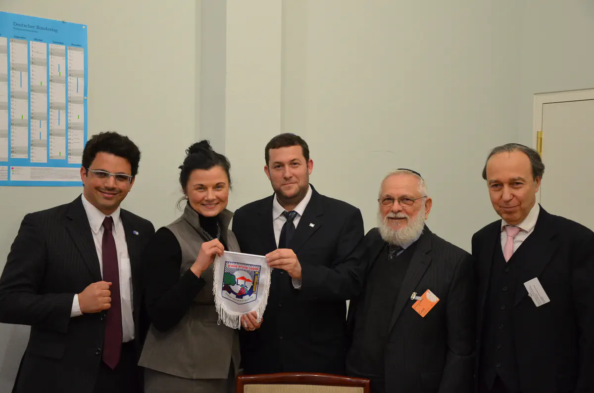 בלשכתה של חברת הבונדסטאג גיטה קונמן