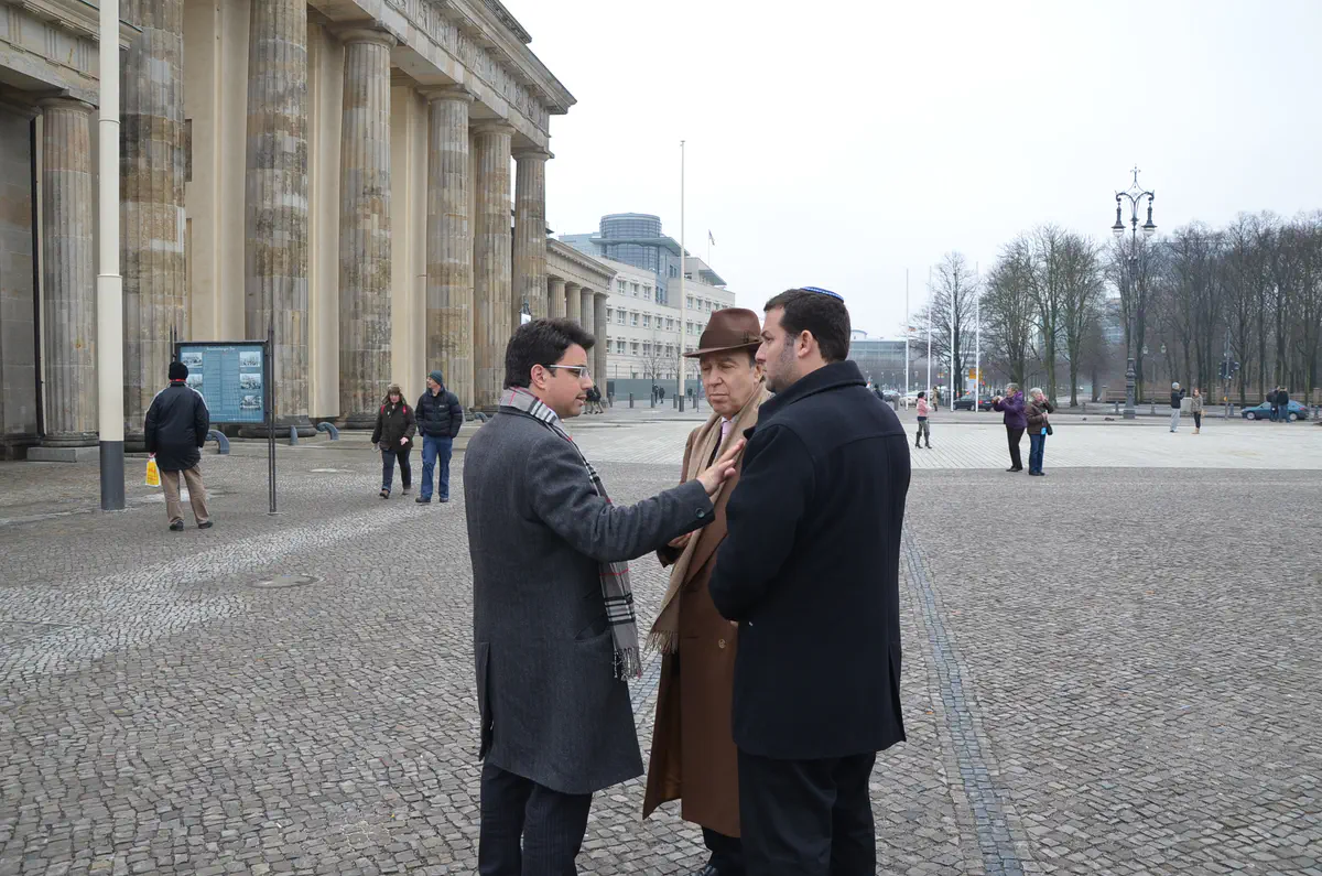 התייעצות בשערי הבונדסטאג