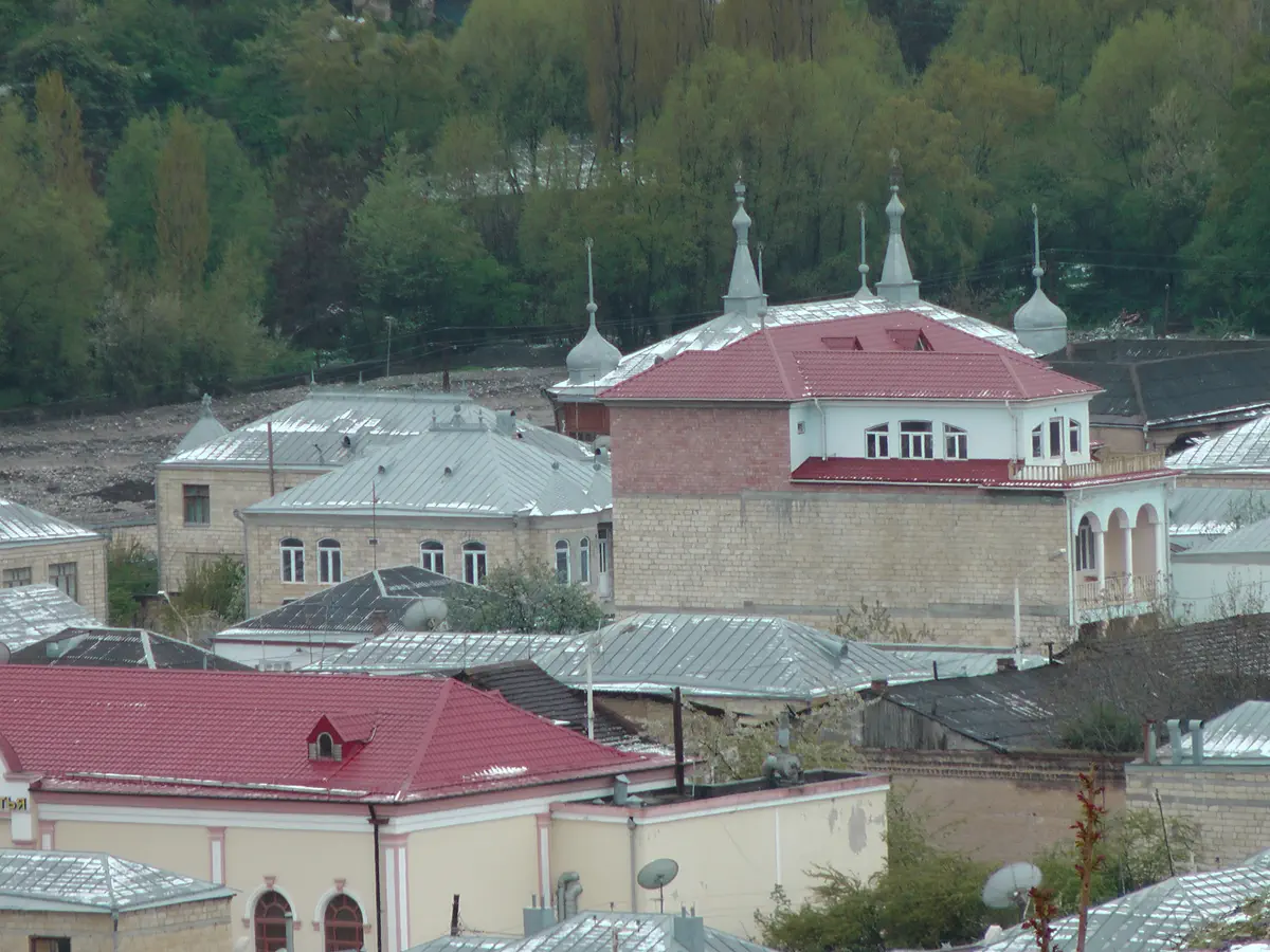 ממבט מלמעלה