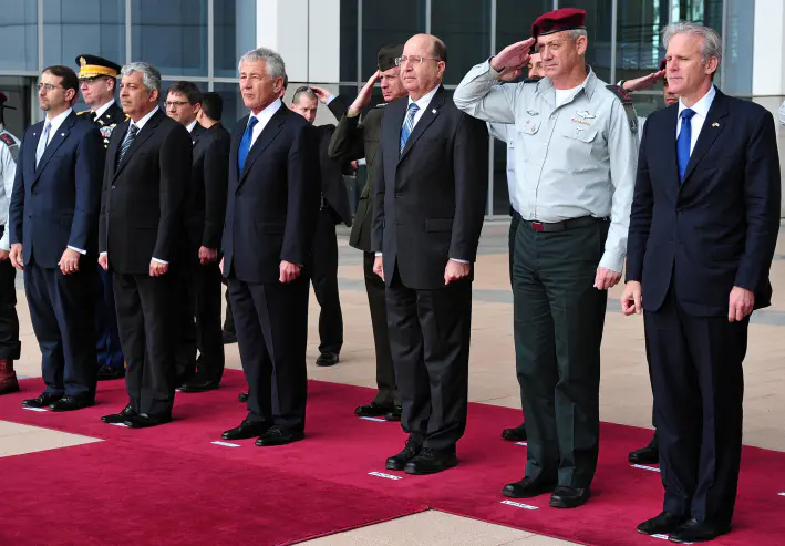 קבלת פנים צבאית בקריה בתל אביב