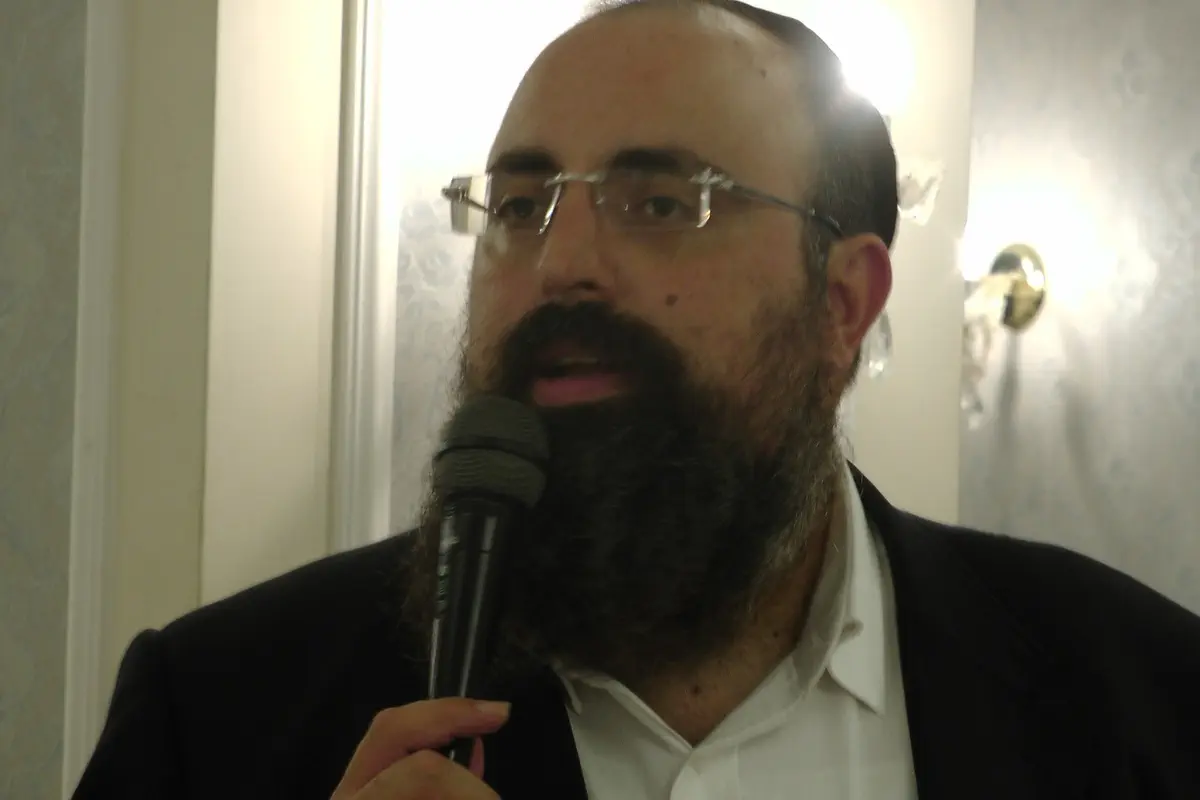 העיתונאי יוסי אליטוב