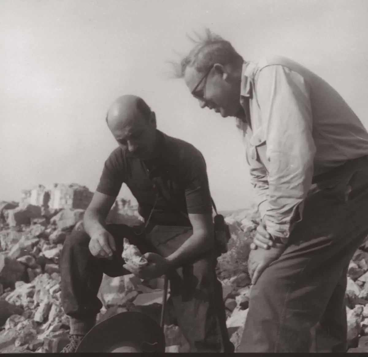 יגאל ידין בחפירות במצדה