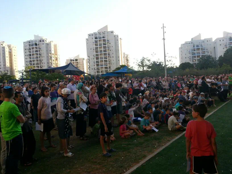 תפילה בגבעת שמואל