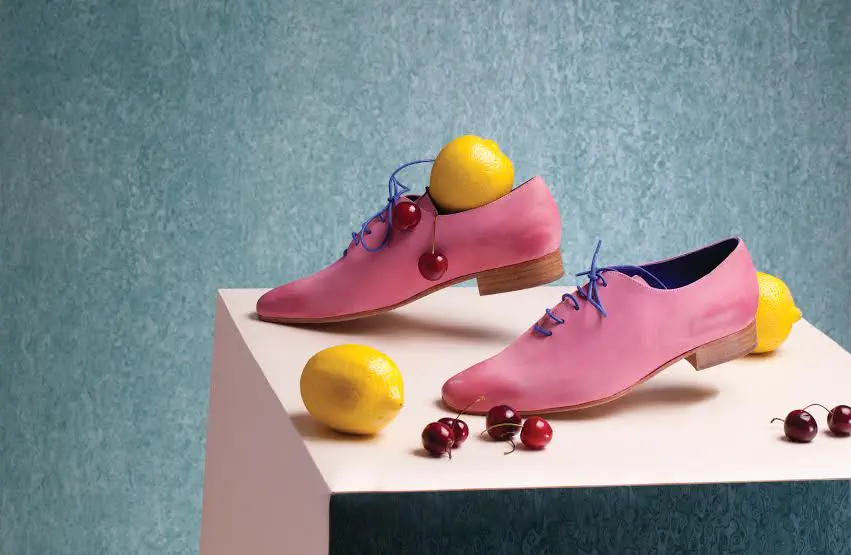 נעליים של &quot;ארמה&quot; 