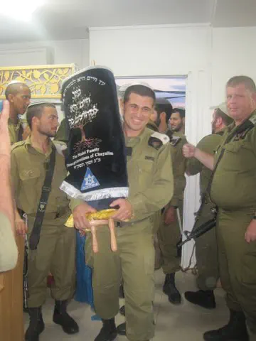 Dan Nadel Sefer Torah