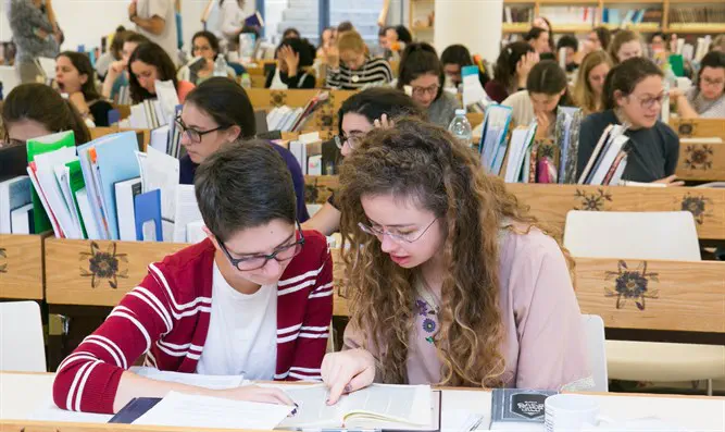 צילום: עודד אנטמן תורה גם לנשים? באוניברסיטה לא הכירו