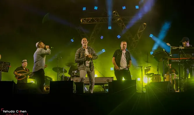 טובי הזמרים באירוע הקיץ של בית אל