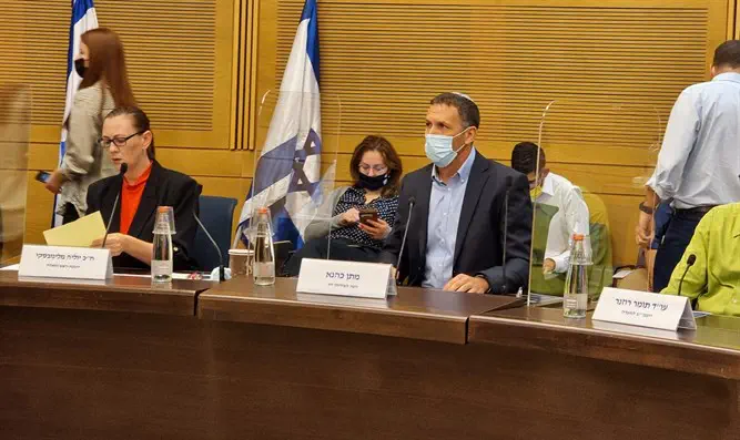 צילום: ערוץ 7 ש"ס ויהדות התורה: "לא נשתתף בהצגה המביכה"