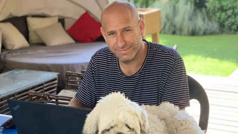 למה הרב יחזקאל דאום עבד כמתדלק?