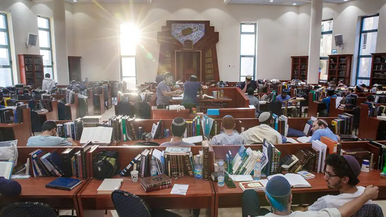 צילום: יעקב אפללו ישיבת מצפה יריחו כיצד הפך המוטו של הרב למנוע לאלפי אנשים?