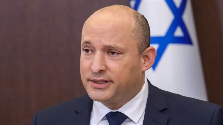 בנט יפצה את היועץ אודי רייטר