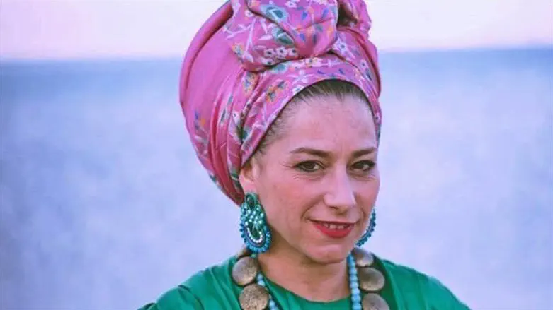 Women unite in prayer: Hallel with Ricka Razel | Israel National News