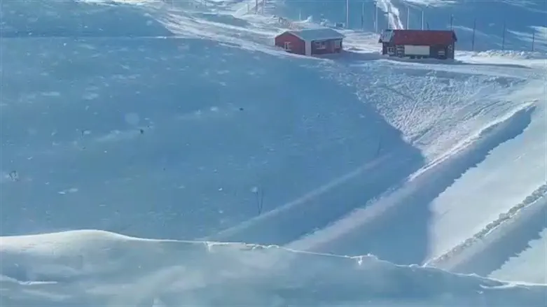 רוחות עזות בחרמון - הרכבל נסגר