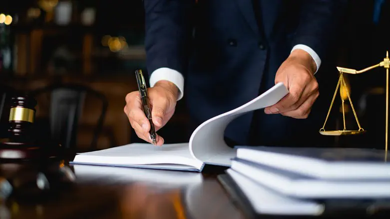 iStock Does Moving from the UK to Israel Affect Your Inheritance?