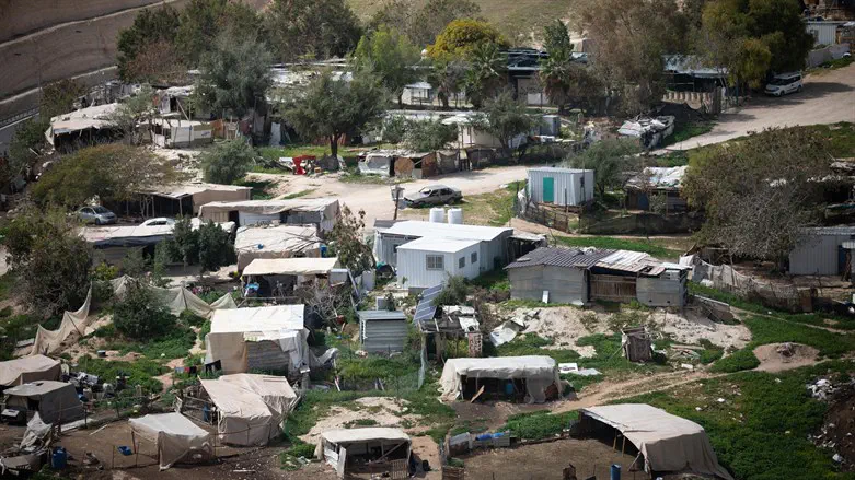 Yonatan Sindel/Flash90 Illegal Arab outpost Khan al-Ahmar to be evacuated