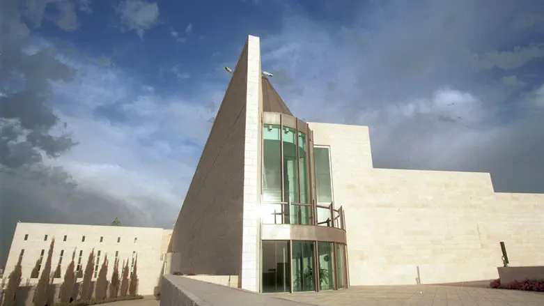 Supreme Court: IVF mixup baby to remain with birth parents