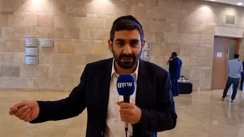 "זכות גדולה להיות שותף בחלוקת ממתקים"