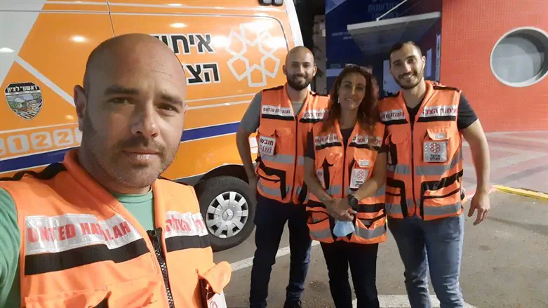 Вишенка на торте: спасение пожилой женщины и сиделки