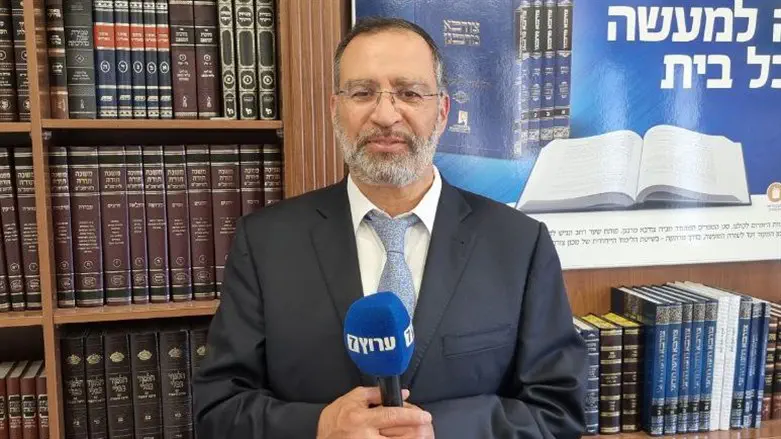 הבחירות לרבנות תל אביב: הרב אלגאזי פורש