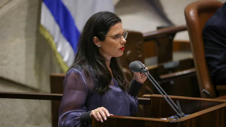 מכתב תמיכה בשקד: חוזרת למדיניות ציונית