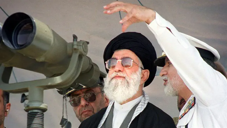 Oil fields and Khamenei