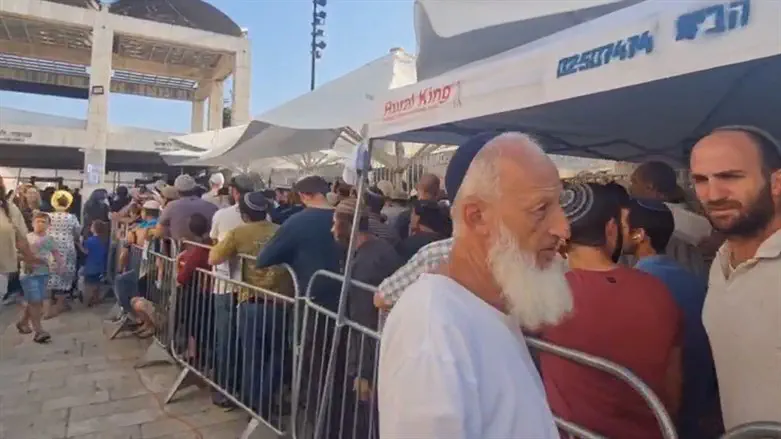 צילום: ערוץ 7 Тиша бе-Ав: Храмовая гора открыта для евреев