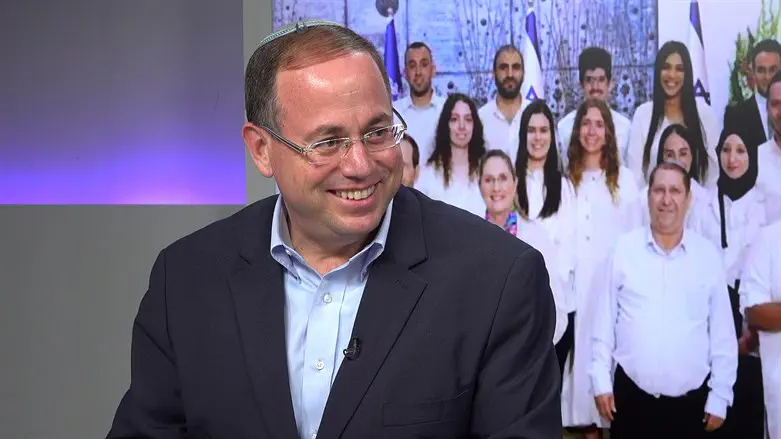 כך נשדרג את השירות הלאומי-אזרחי