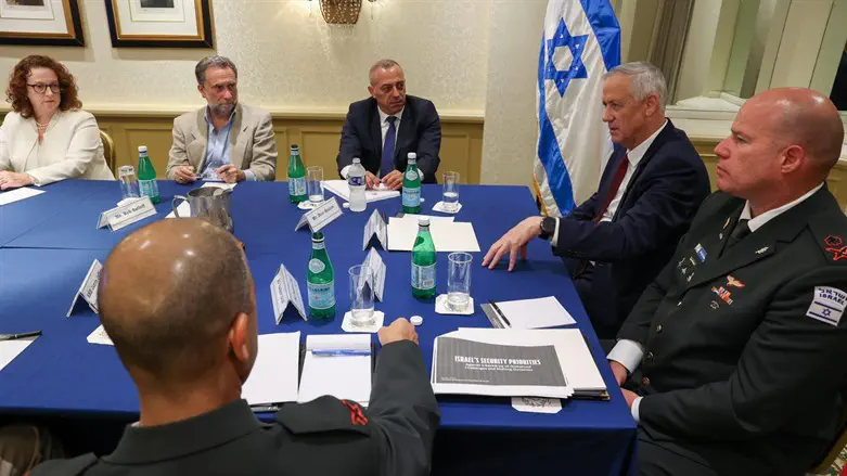 Yossi May Мы продолжим действовать независимо от развития событий