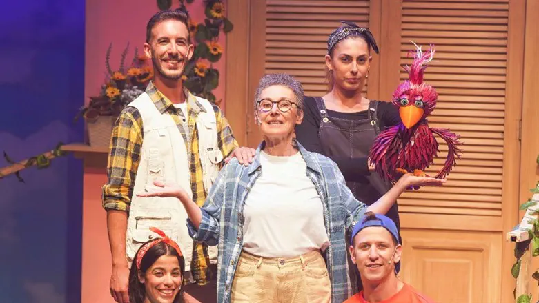 תיאטרון השעה הישראלי לשנת הלימודים