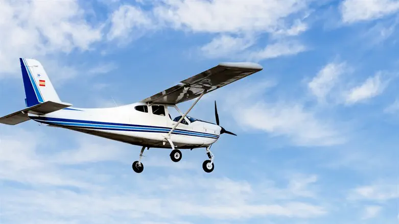 צילום: אייסטוק שני מטוסים קלים כמעט התנגשו במרכז הארץ