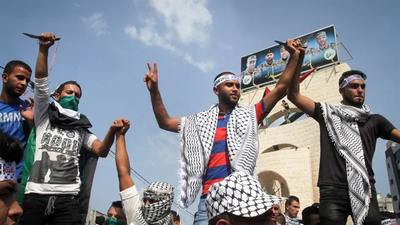 Abed Rahim Khatib/Flash 90 Better living conditions for Palestinians will not bring peace