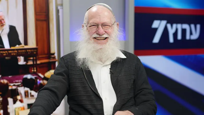 הטוב שבנחשים רצוץ ראשו