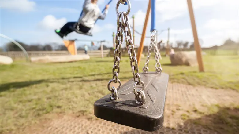 iStock Tragedy in Lod: Six-year-old dies following swing accident