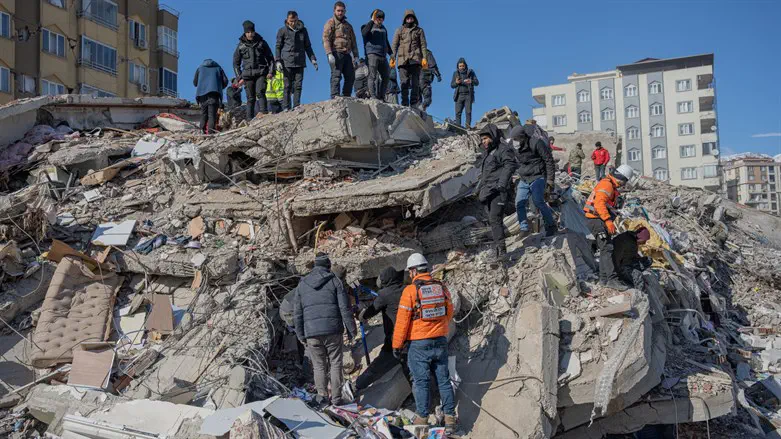 Disaster in Turkey must shake the government in Jerusalem