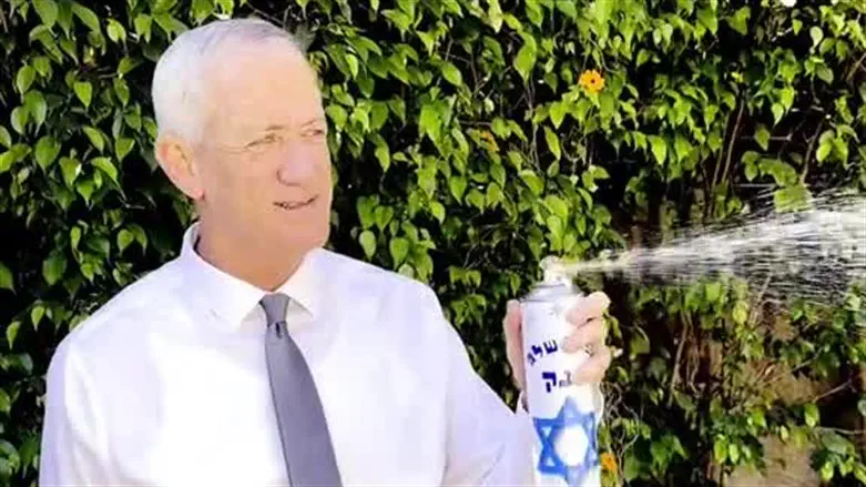 צילום: דוברות יו"ר המחנה הממלכתי ההתלבטות של בני גנץ ביום העצמאות