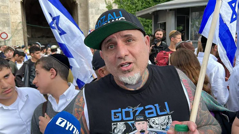 חיים גוזלי נשאר בארץ בגלל אהבת הקהל