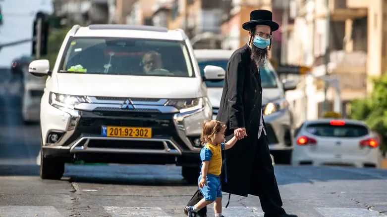 Iran 'orders' evacuation of Bnei Brak, threatens news channel
