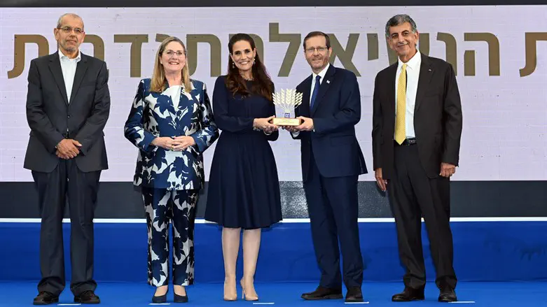 הנשיא למתנדבים: מודים לכם בשם העם בישראל